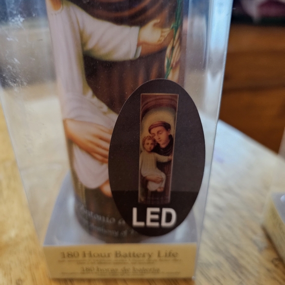 SAINT ANTHONY LED CANDLE - Picture 3 of 3